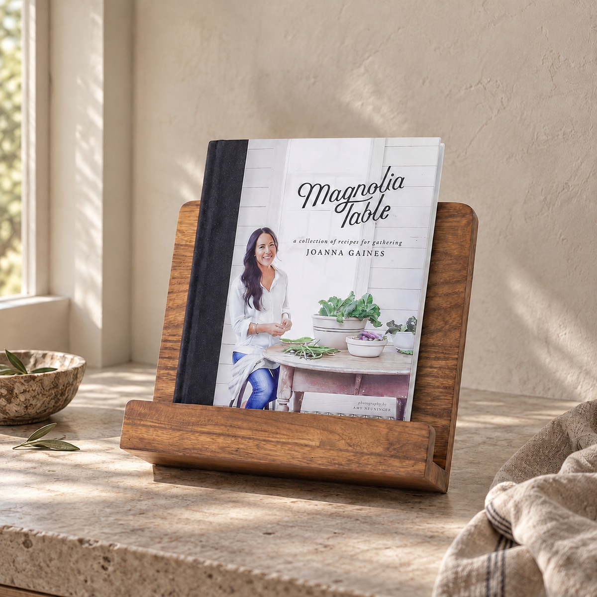 WOOD BOOK STAND | NATURAL STAIN