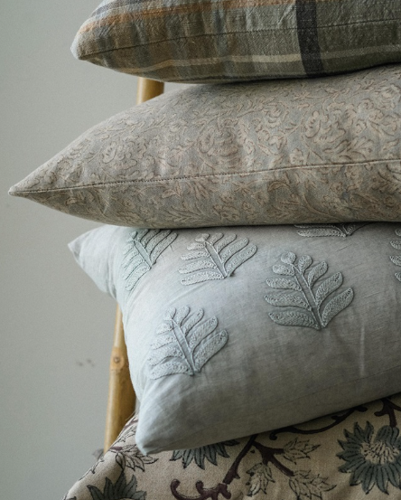 LUMBAR | Orchard Fog