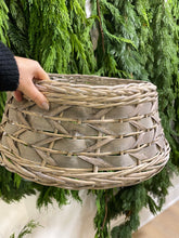 Load image into Gallery viewer, TREE SKIRT | WHITE WASH