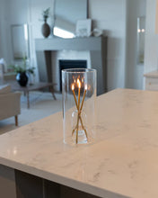 Load image into Gallery viewer, HURRICANE | CLEAR VASE