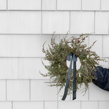 Load image into Gallery viewer, BERRY RED | WREATH