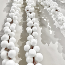 Load image into Gallery viewer, WHITE WINTER BERRY | M