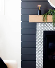 Load image into Gallery viewer, WYLIE | BLACK VASE