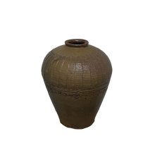 Load image into Gallery viewer, Rudy | Vintage Pot