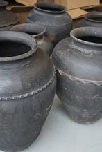 Load image into Gallery viewer, Jones | Vintage Pot