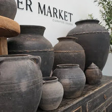 Load image into Gallery viewer, Jones | Vintage Pot