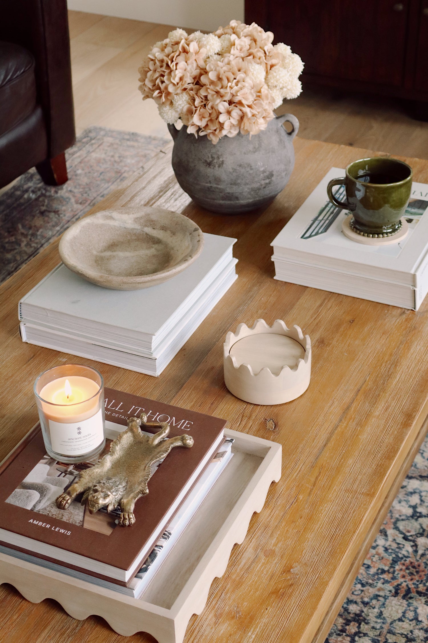 HOME ACCENTS