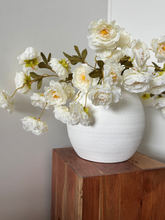 Load image into Gallery viewer, PEONY | CREAM
