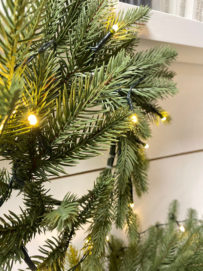 NORDIC | 14" WREATH | LED