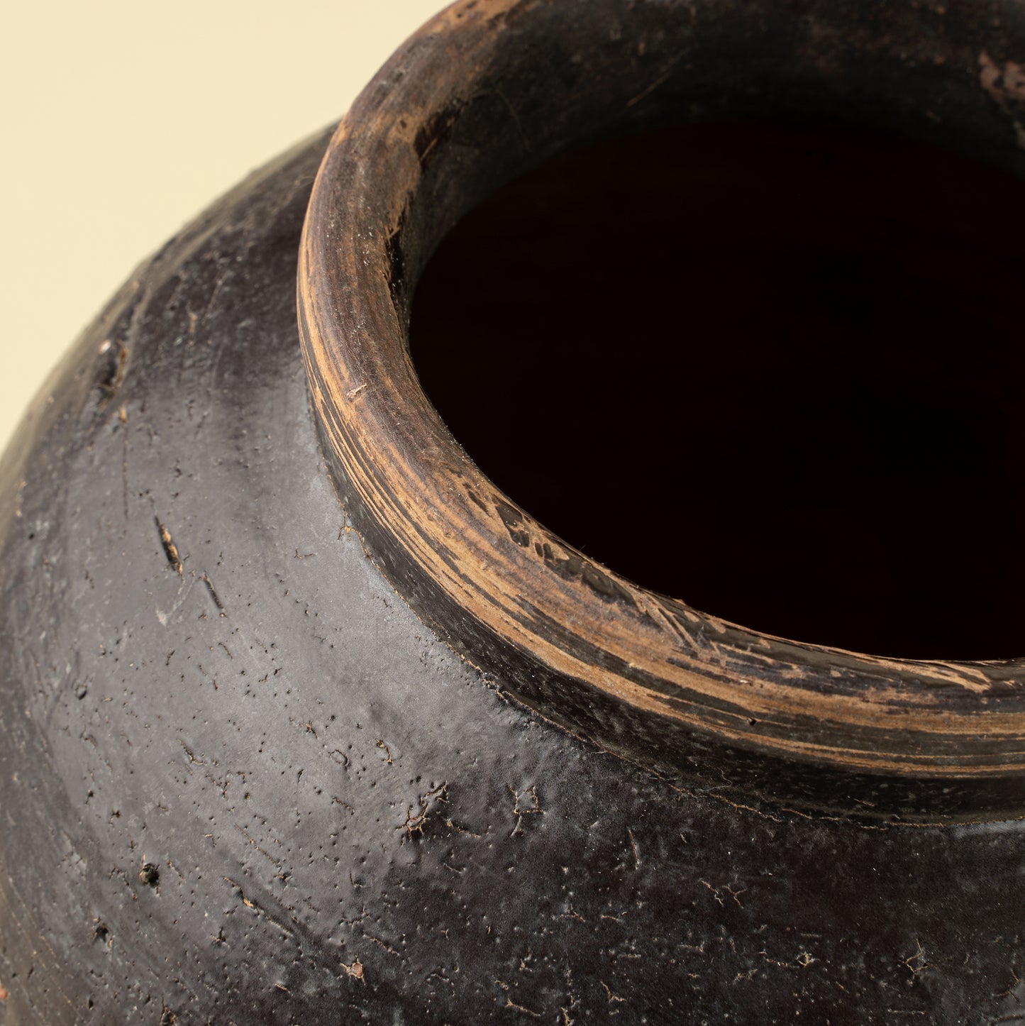 BASTION | TERRACOTTA VASE