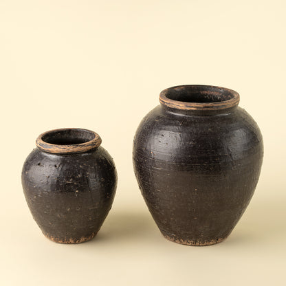 BASTION | TERRACOTTA VASE