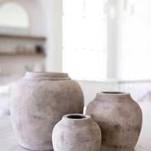 Load image into Gallery viewer, Henrik | Stone
