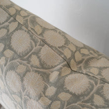 Load image into Gallery viewer, MARIGOLD | BLOCK PRINT
