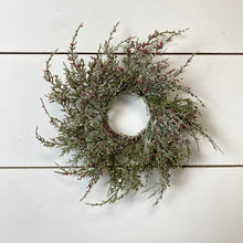 Load image into Gallery viewer, BERRY RED | WREATH
