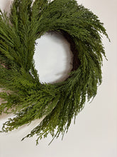 Load image into Gallery viewer, CEDAR | 20&quot; WREATH

