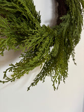 Load image into Gallery viewer, CEDAR | 20&quot; WREATH
