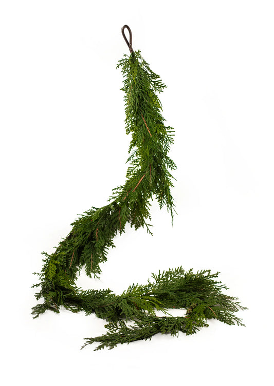 WHITE CEDAR | GARLAND