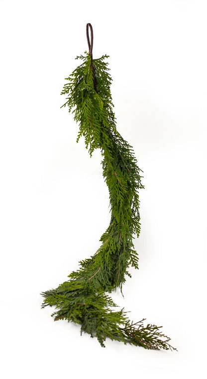 WHITE CEDAR | GARLAND