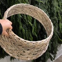 Load image into Gallery viewer, TREE SKIRT | WHITE WASH
