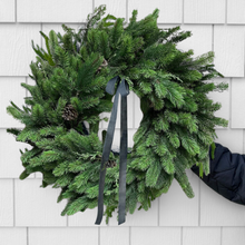 Load image into Gallery viewer, NORWAY SPRUCE WREATH
