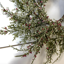 Load image into Gallery viewer, BERRY RED | WREATH
