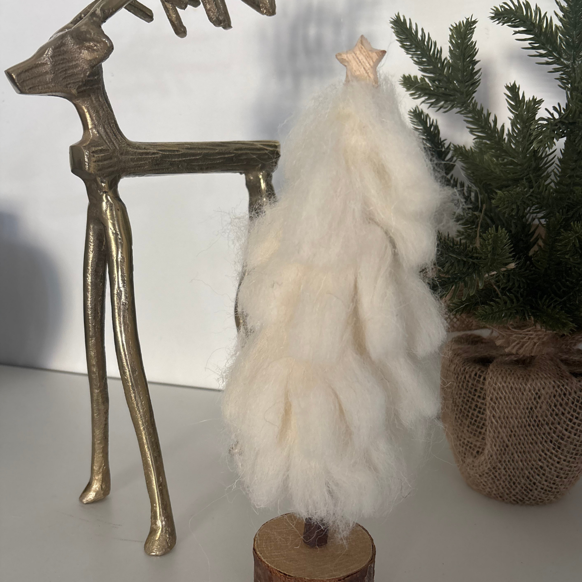 WHITE TREE | WOOL