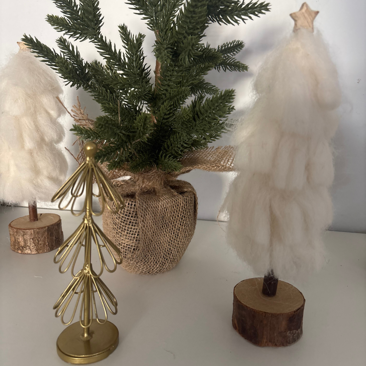WHITE TREE | WOOL