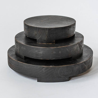 Distressed Black Riser