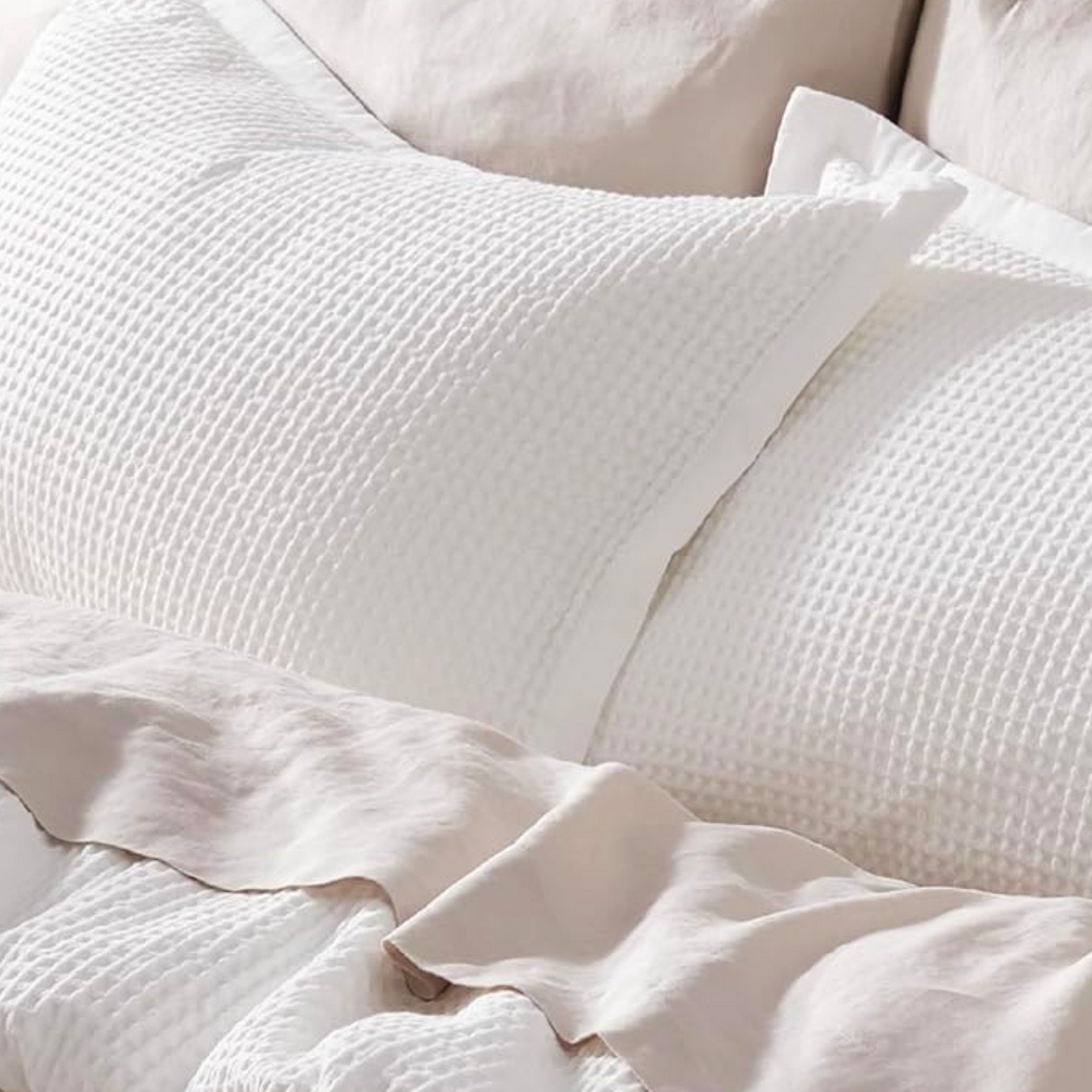 WAFFLE | NATURAL WHITE