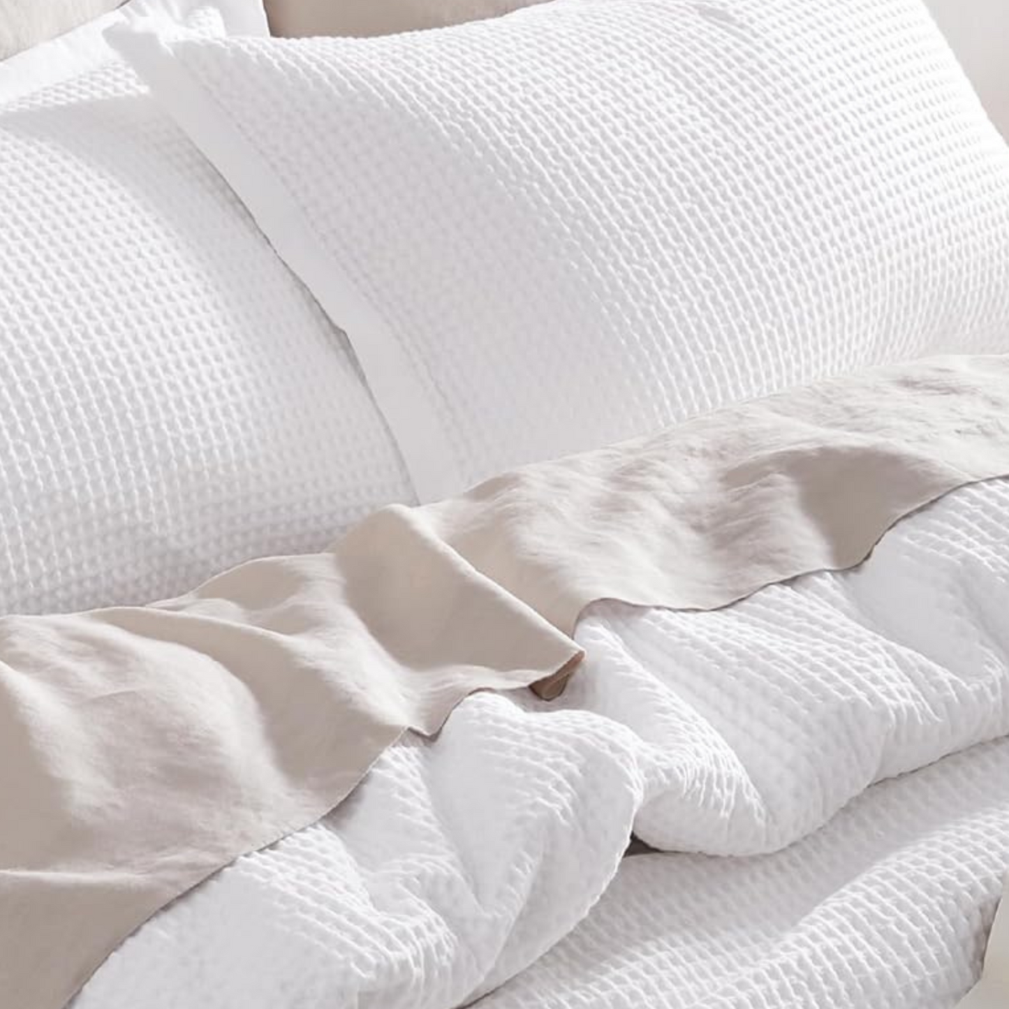 WAFFLE | BRIGHT WHITE